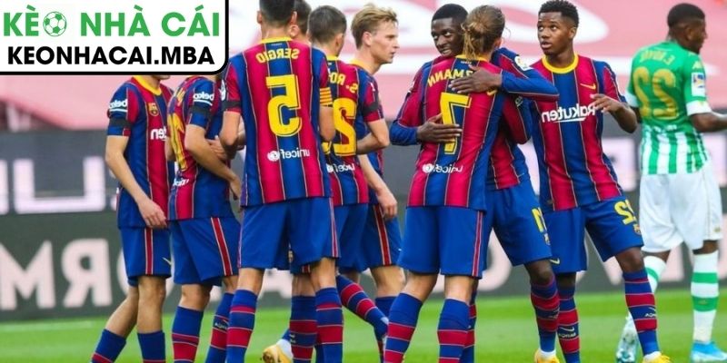 Gây sốc tại Camp Nou: Barcelona gia hạn với cầu thủ chấn thương dài hạn, bỏ qua đề xuất khẩn từ HLV Flick 3 Gây sốc tại Camp Nou: HLV Flick bị “bỏ qua” và dấu hỏi về quyền lực chuyên môn