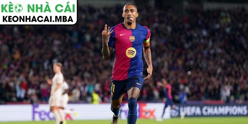 Barcelona bị loại khỏi Cúp C1: Raphinha chỉ trích trọng tài, HLV Flick thất vọng nặng nề 3 Raphinha chỉ trích trọng tài gay gắt sau trận đấu
