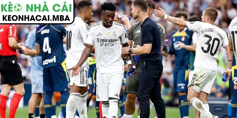 Nội bộ Real Madrid dậy sóng, công thần lo mất suất World Cup 3 Nội bộ Real rạn nứt, căng thẳng leo thang
