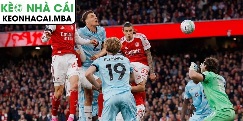 Havertz thoát thẻ đỏ gây tranh cãi: VAR không can thiệp khiến CĐV bức xúc 4 Arsenal thắng nhưng Havertz vẫn gây tranh cãi lớn