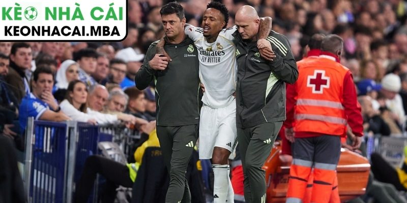 Militao nghi Xabi Alonso khiến mình chấn thương 3 Chấn thương liên tiếp đẩy Militao vào khủng hoảng