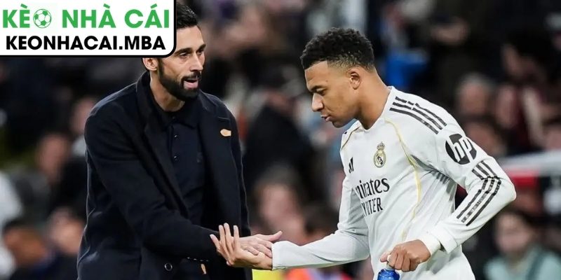 Nội bộ Real Madrid dậy sóng: Mbappe bóng gió công kích HLV, Arbeloa lập tức đáp trả 3 Arbeloa bác bỏ hoàn toàn phát biểu của Mbappe