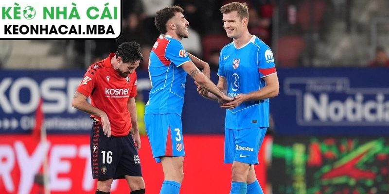 Atletico Madrid mở tỷ số từ chấm phạt đền gây tranh cãi