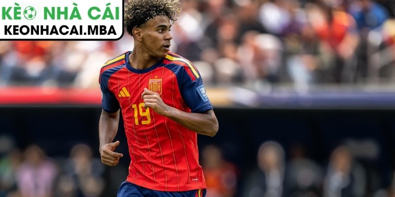 Lewandowski không đánh giá cao Lamine Yamal ở World Cup 2026 2 Lời khuyên chân thành từ người đàn anh dày dặn kinh nghiệm