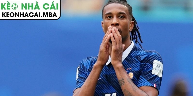 Olise bật khóc sau trận thua Pháp dù vượt kỷ lục của Pele 2 Nỗi buồn của Michael Olise sau thất bại đầy tiếc nuối
